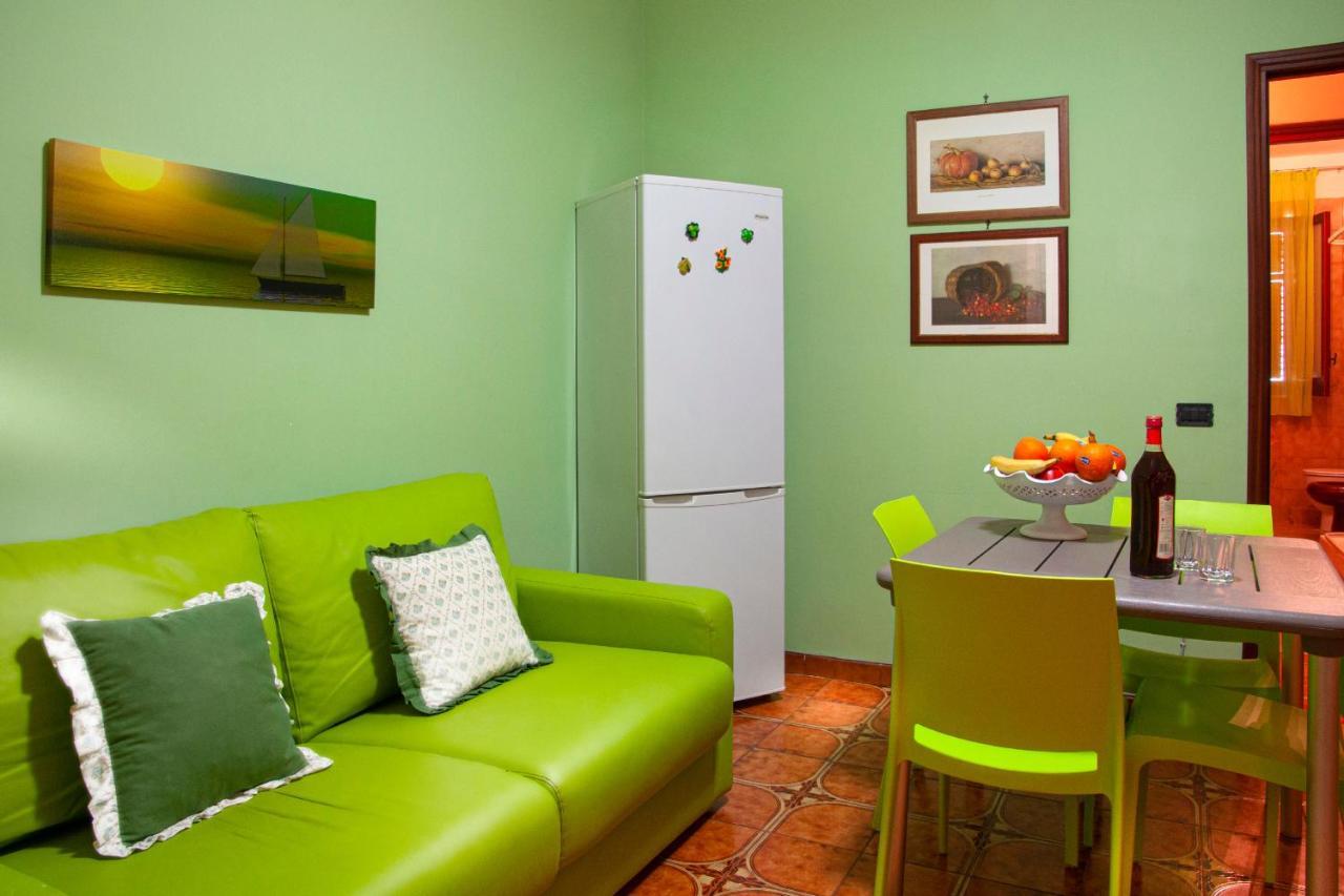 Casa Liberta Apartment กัสเตลลัมมาเร เดล โกลโฟ ภายนอก รูปภาพ